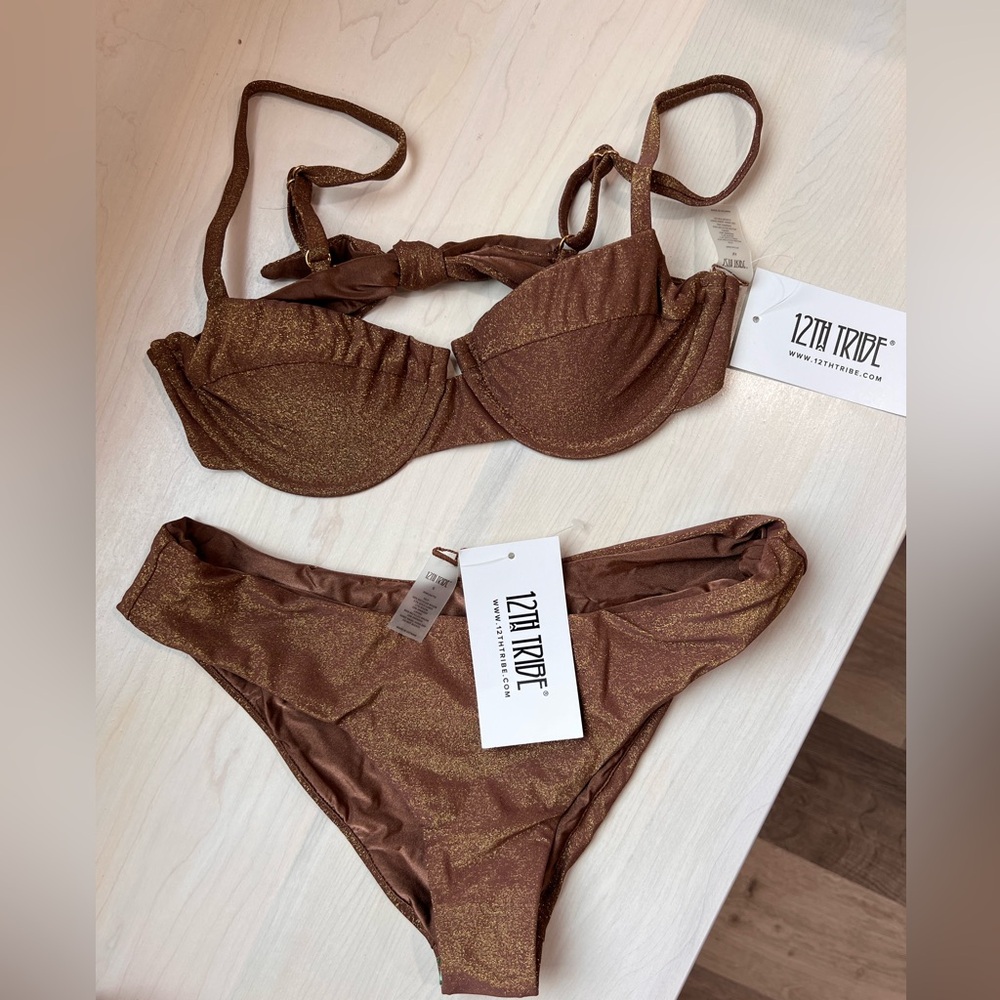 12th Tribe Saltair Bronze Glitter Bikini Bottom Size S
BOTTOMS ONLY